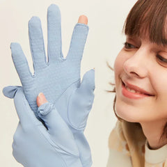 Driving Gloves With New Tech Ceramic Fabric